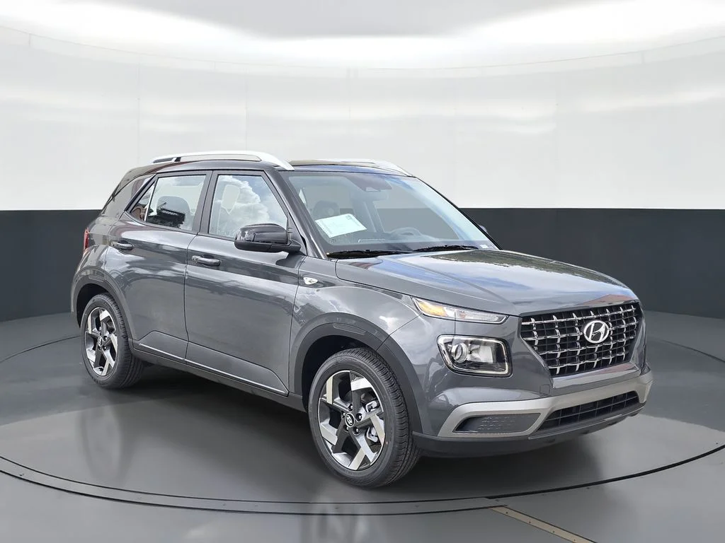 New 2026 Gray Hyundai SEL image 2