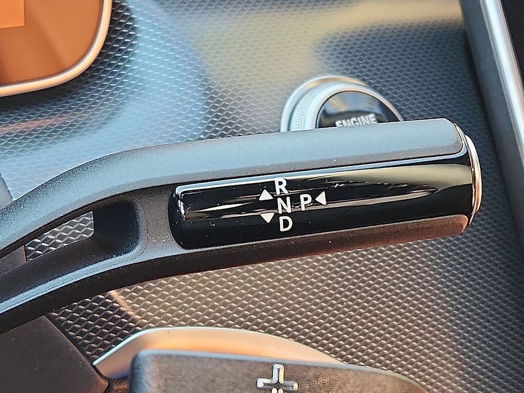 Used 2026 Graphite Gray Metallic Mercedes-Benz C 300 image 10