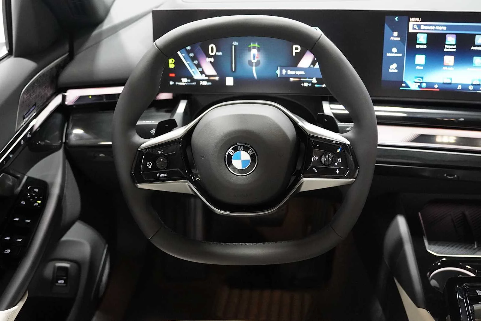 Used 2027 Mineral White Metallic BMW 530i image 13