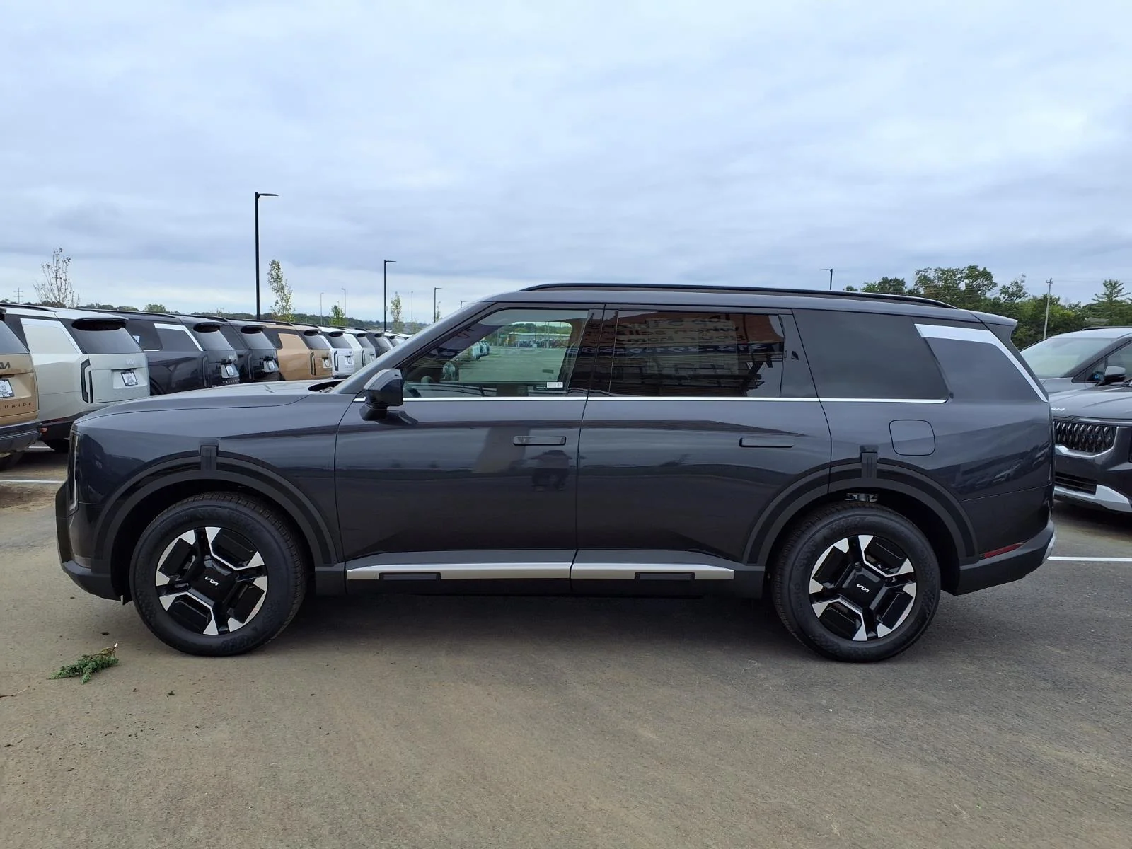 New 2027 Panthera Metal Kia EX image 21
