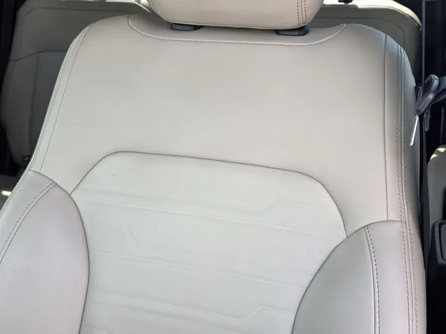 Certified Used 2024 Oxford White Ford Lariat image 15