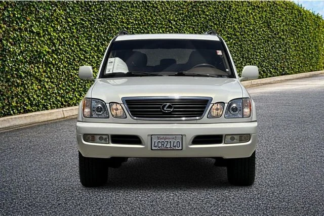 Used 1998  Lexus 470 image 9