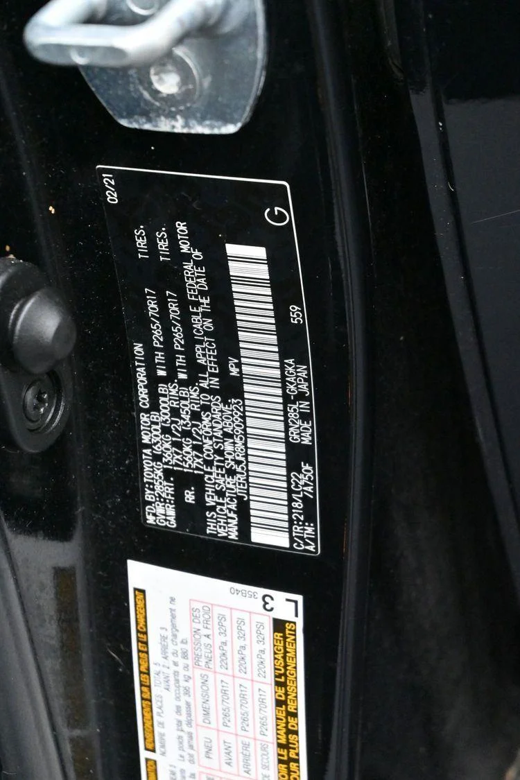 Used 2021 Midnight Black Metallic Toyota TRD Off Road Premium image 41