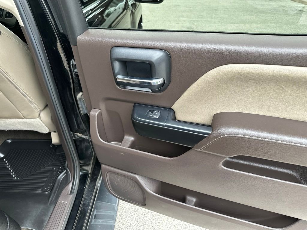 Used 2017 Black Chevrolet LTZ image 15