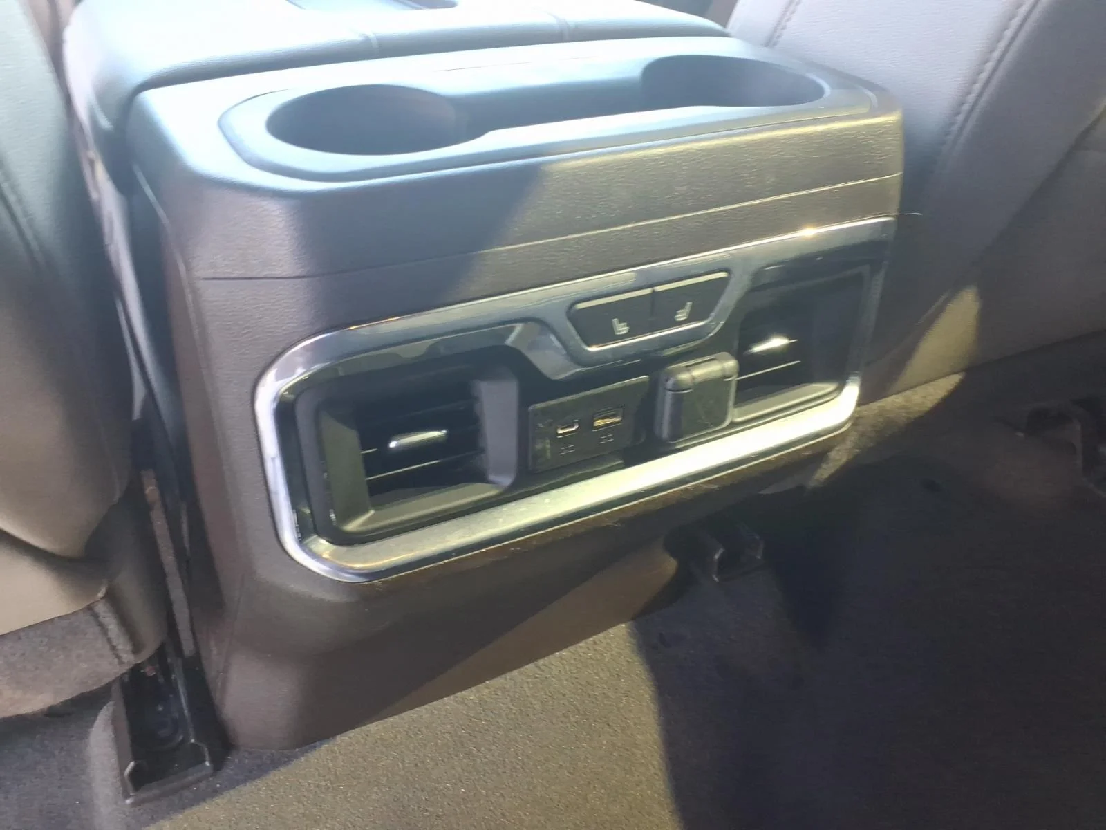 2021 Chevrolet Silverado 2500HD LTZ - Photo 12