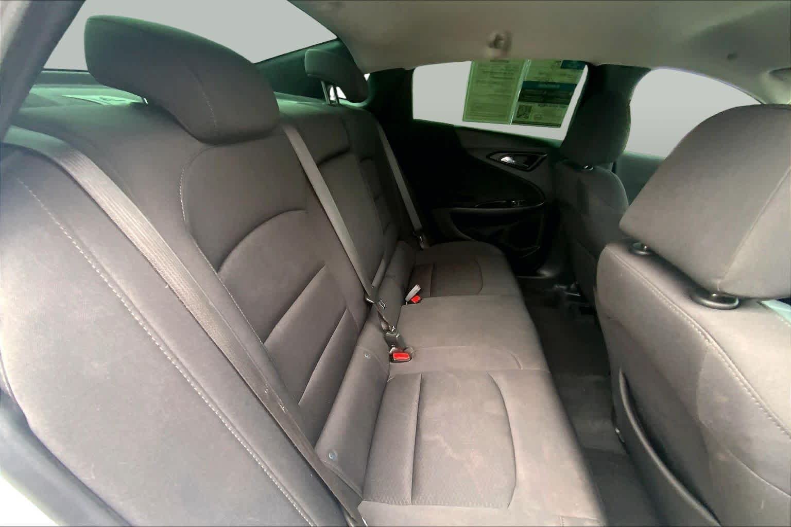 Used 2020 Summit White Chevrolet LT image 19
