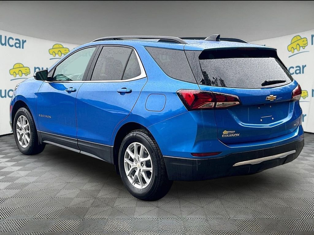 Used 2024 Blue Chevrolet LT image 4