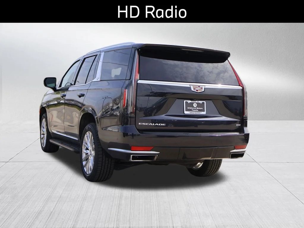 Used 2023 Gray Cadillac Premium Luxury image 8