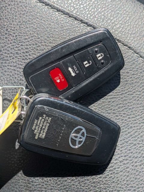 Used 2019 Silver Toyota XSE image 32