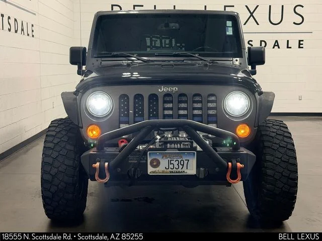 Used 2018 Gray Jeep Unlimited Rubicon image 9