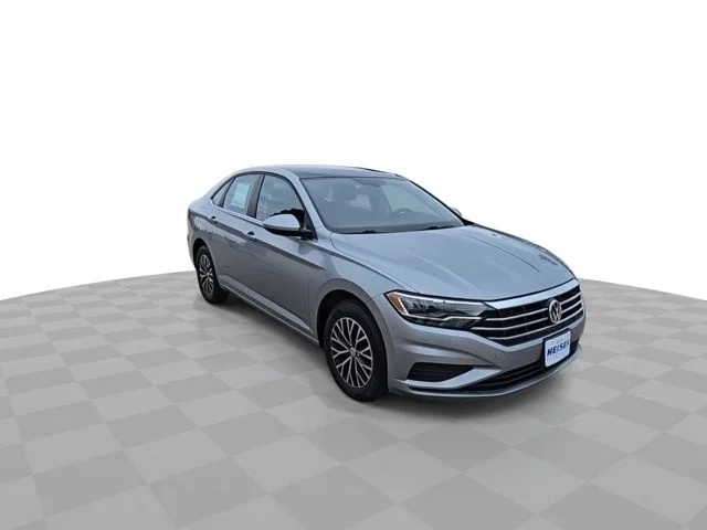 3VWCB7BUXKM262556