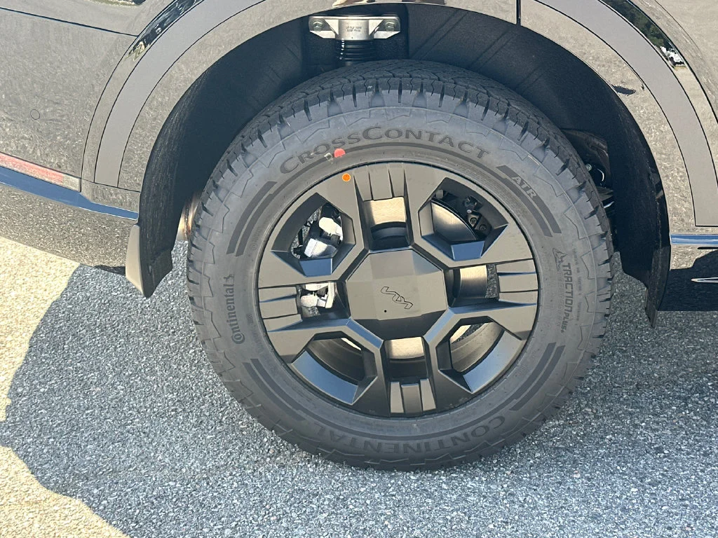 New 2027 Black Kia X-Pro SX image 17
