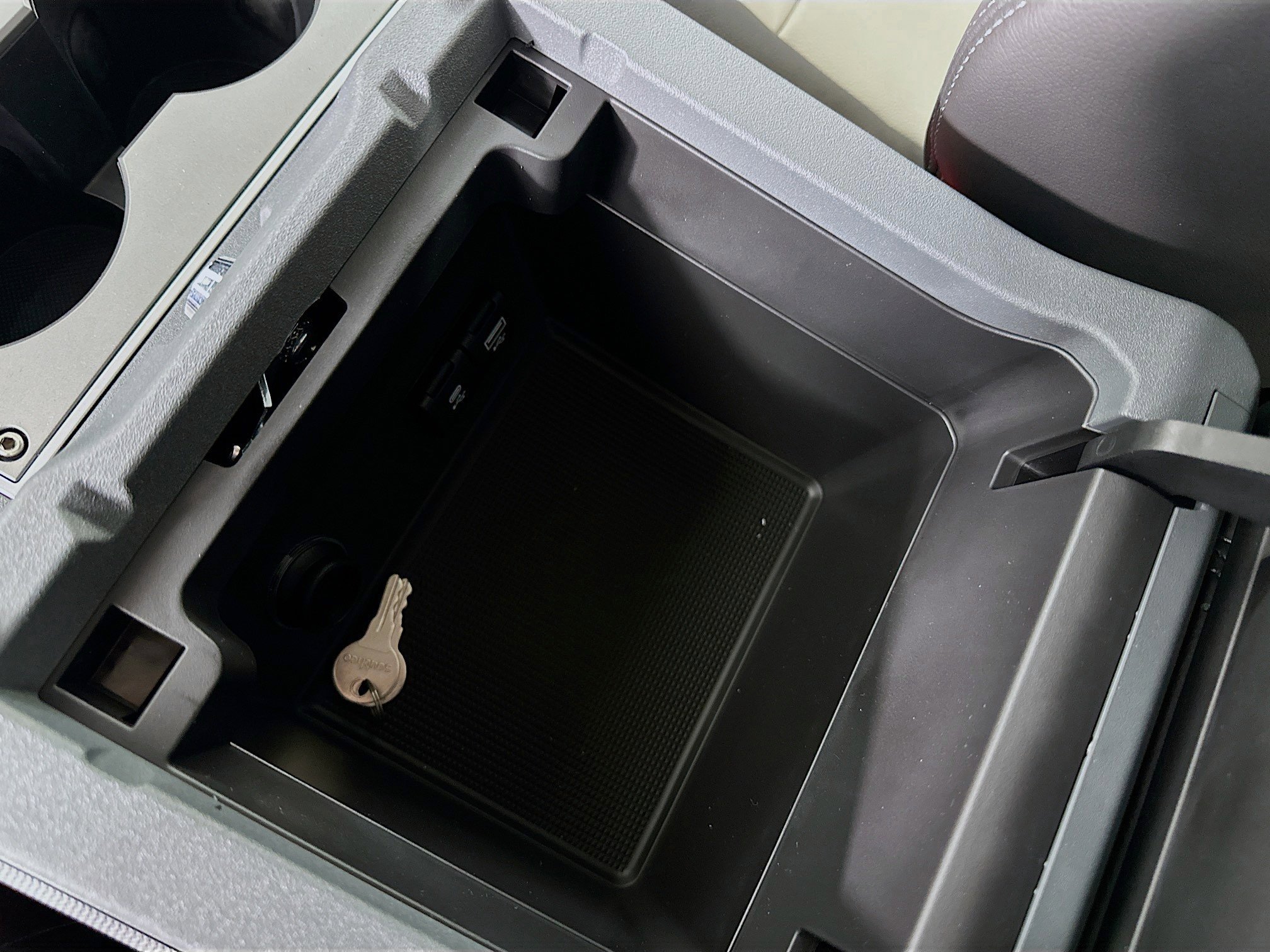 2025 INEOS Grenadier - Photo 30