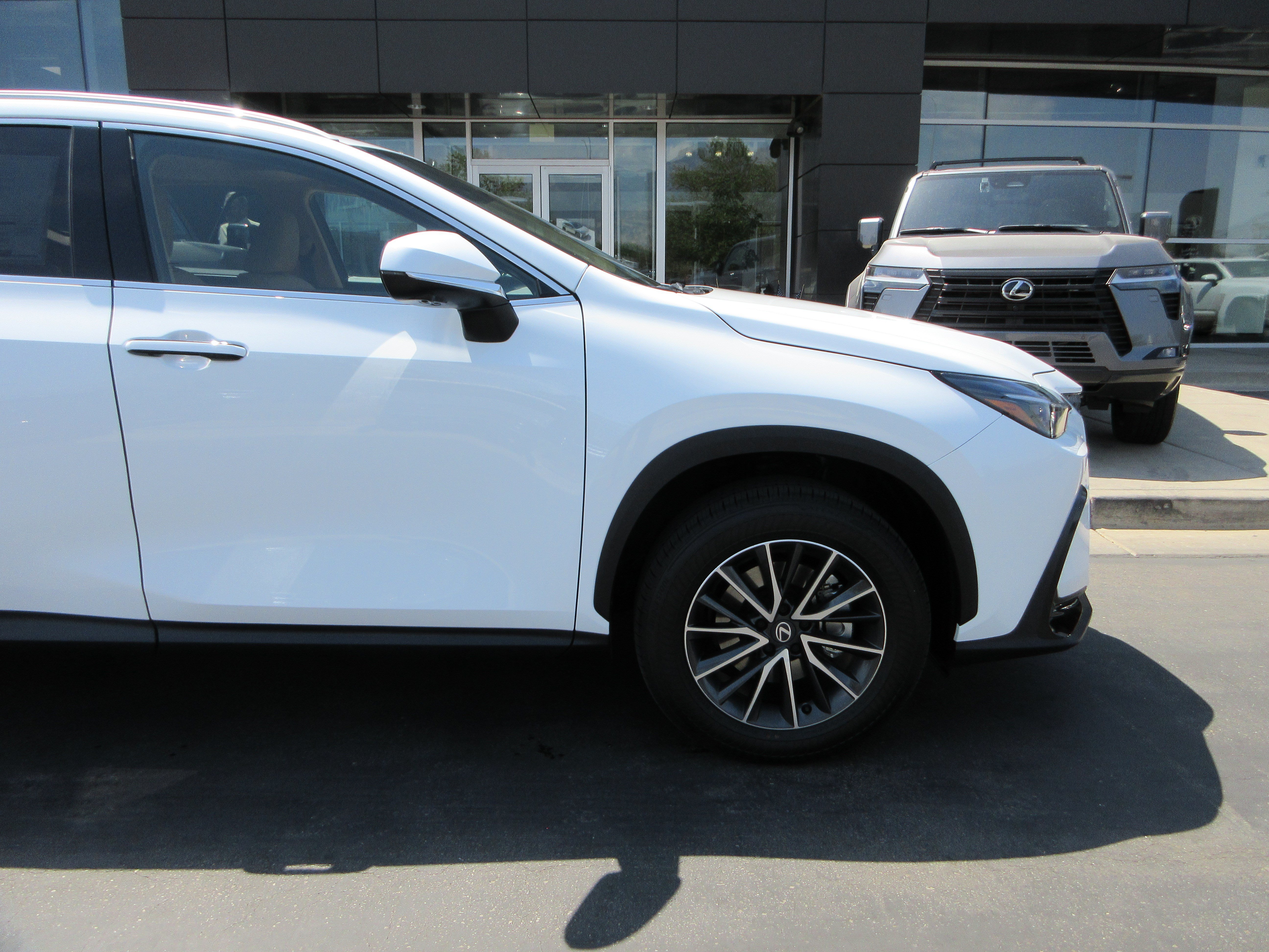 New 2026 Ultra White Lexus PREMIUM image 12