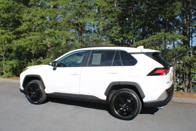 Used 2021 Super White Toyota LE image 3