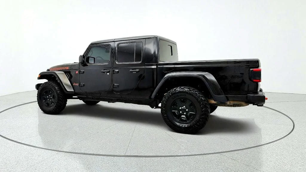 Used 2022 Black Clearcoat Jeep Mojave 4x4 w/ Freedom Top & Leather Seats image 7