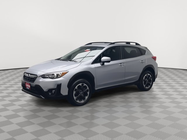 Used 2023 Ice Silver Metallic Subaru Premium image 29