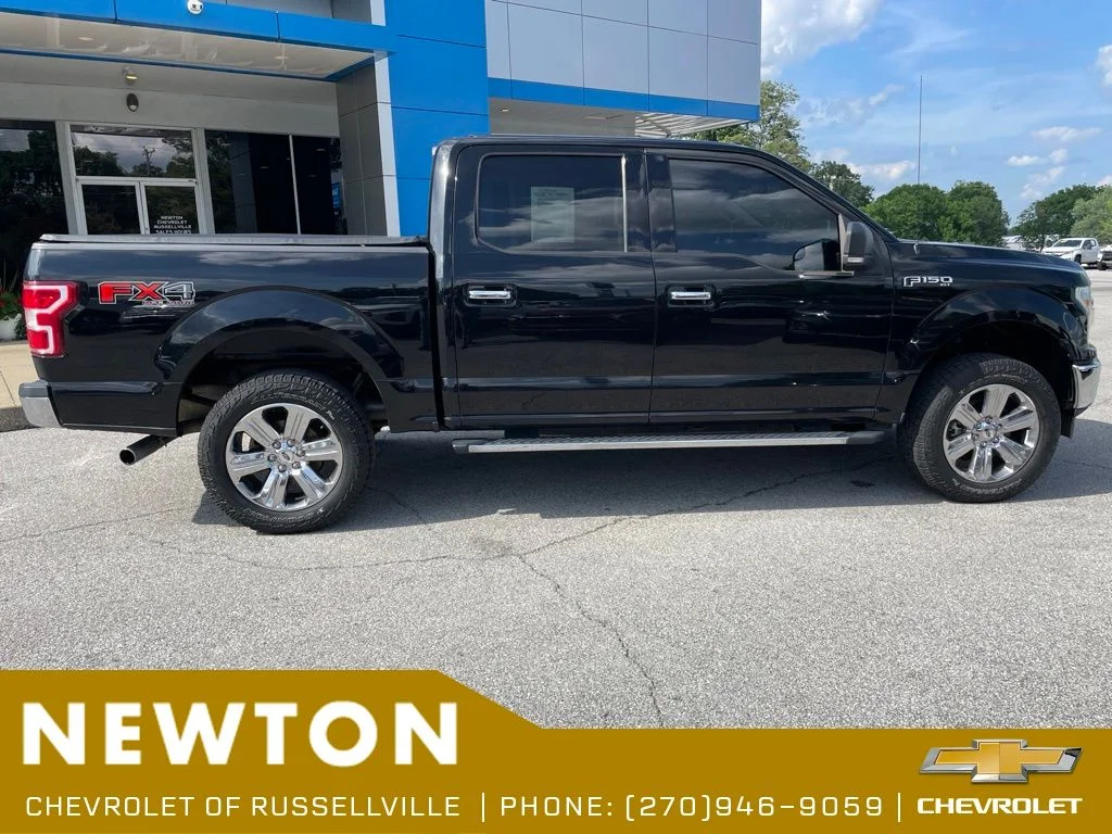 Used 2018 Shadow Black Ford XLT image 39