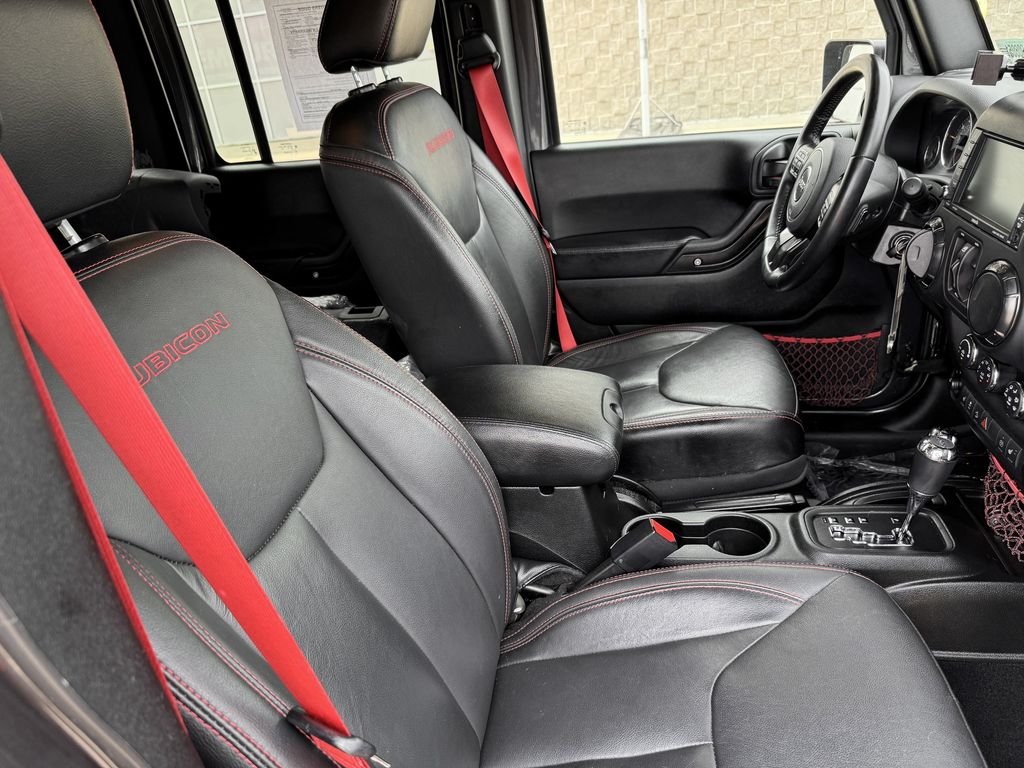 Used 2018 Gray Jeep Unlimited Rubicon image 24