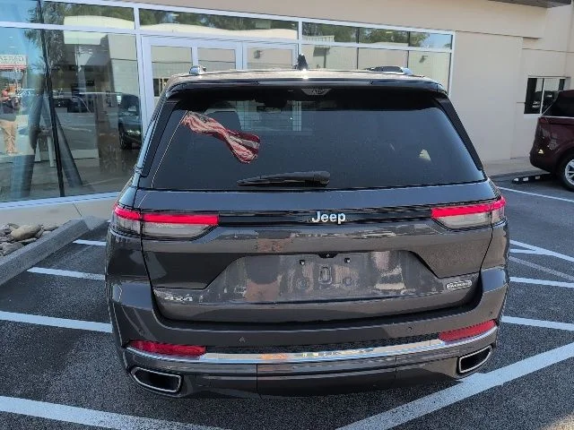 Used 2023 Gray Jeep Overland image 6