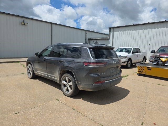 Used 2022 Baltic Gray Metallic Clearcoat Jeep Limited image 5