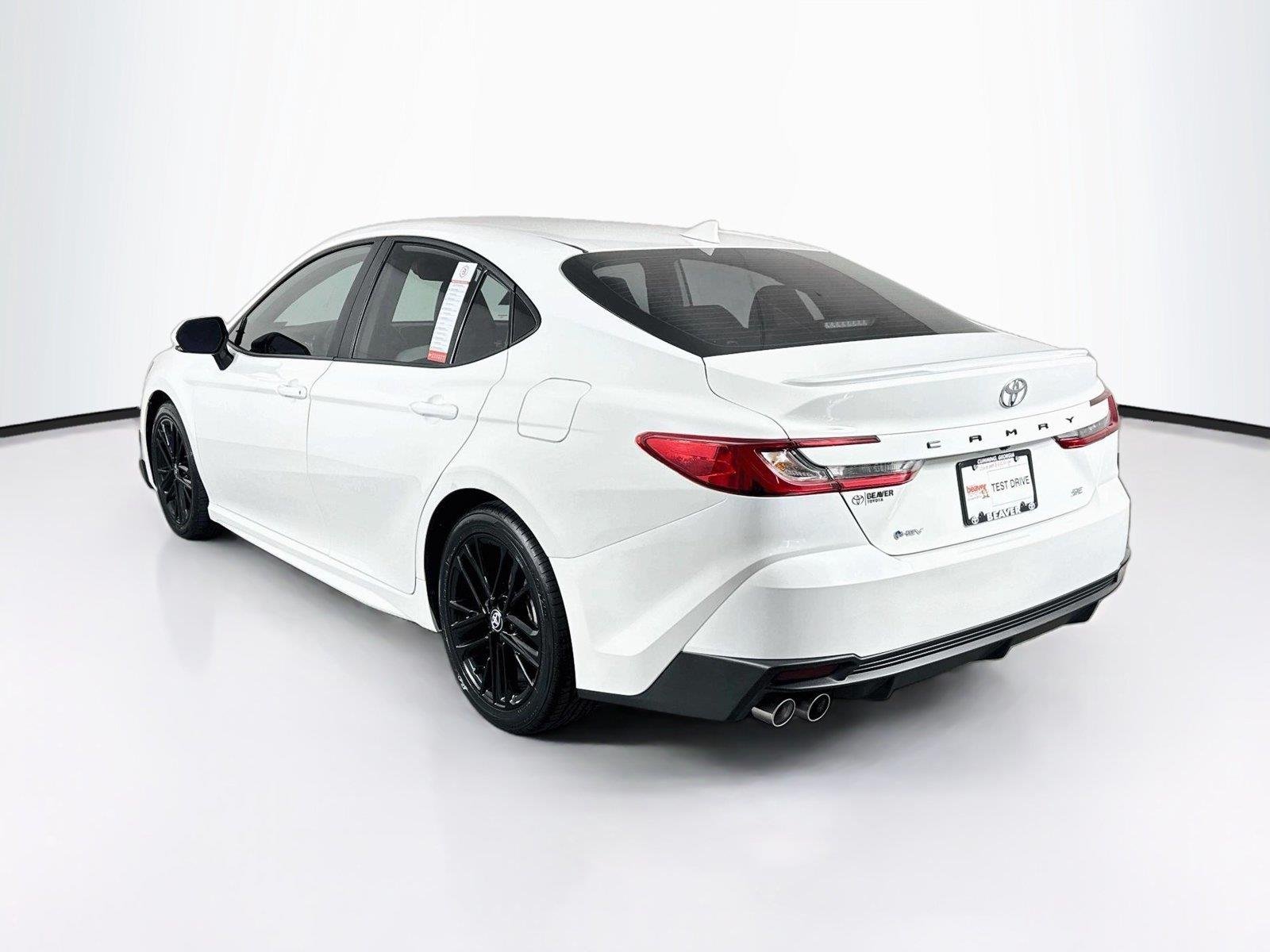 Certified Used 2025 Ice Cap Toyota SE image 12