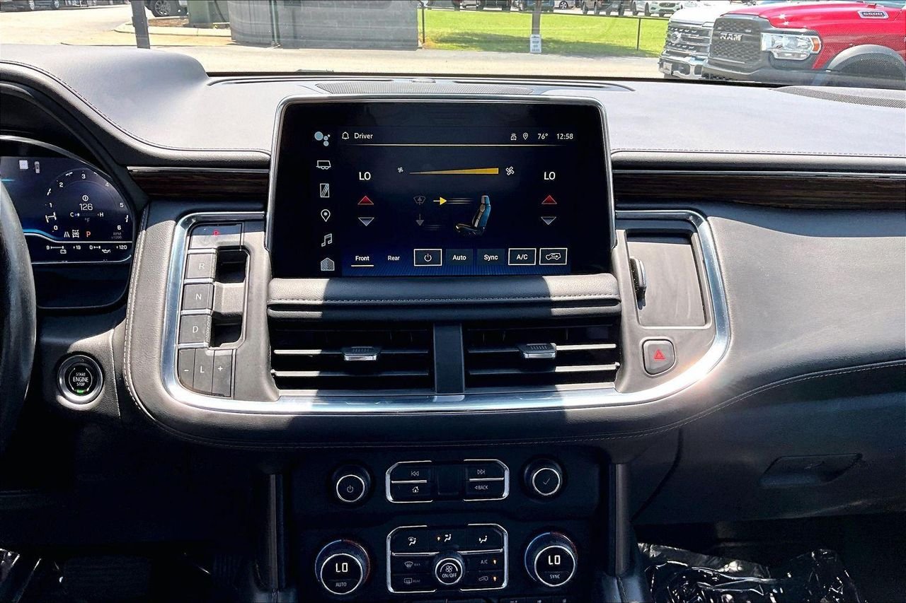 Used 2023 Iridescent Pearl Tricoat Chevrolet 4WD High Country image 11