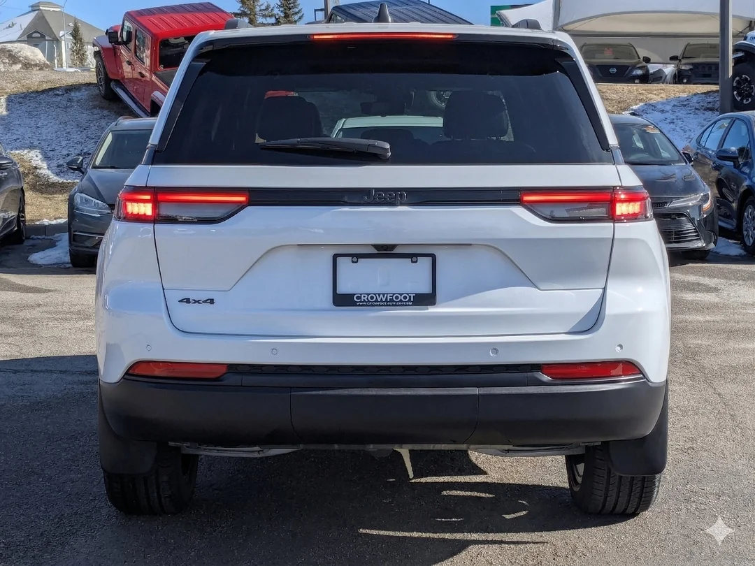 New 2026 White Jeep Altitude - - 4x4 - Altitude Appearance Pkg - Power Sunroof - 2.0L I4 Turbo & More! image 7