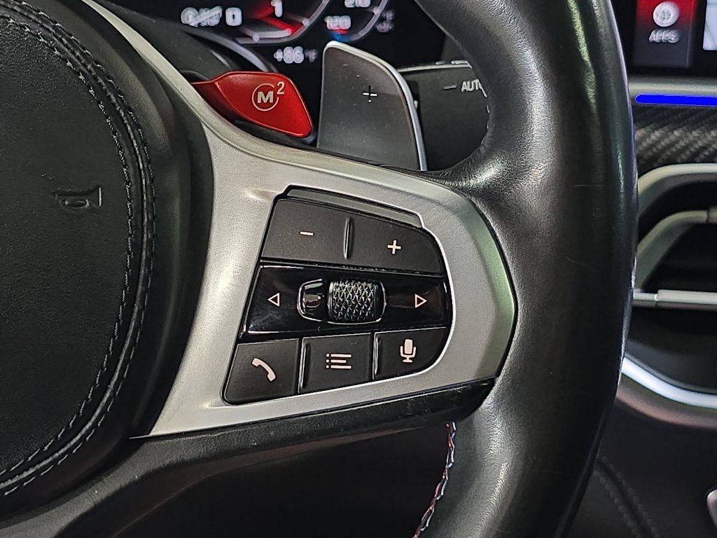 Used 2021 Black Sapphire Metallic BMW  image 20