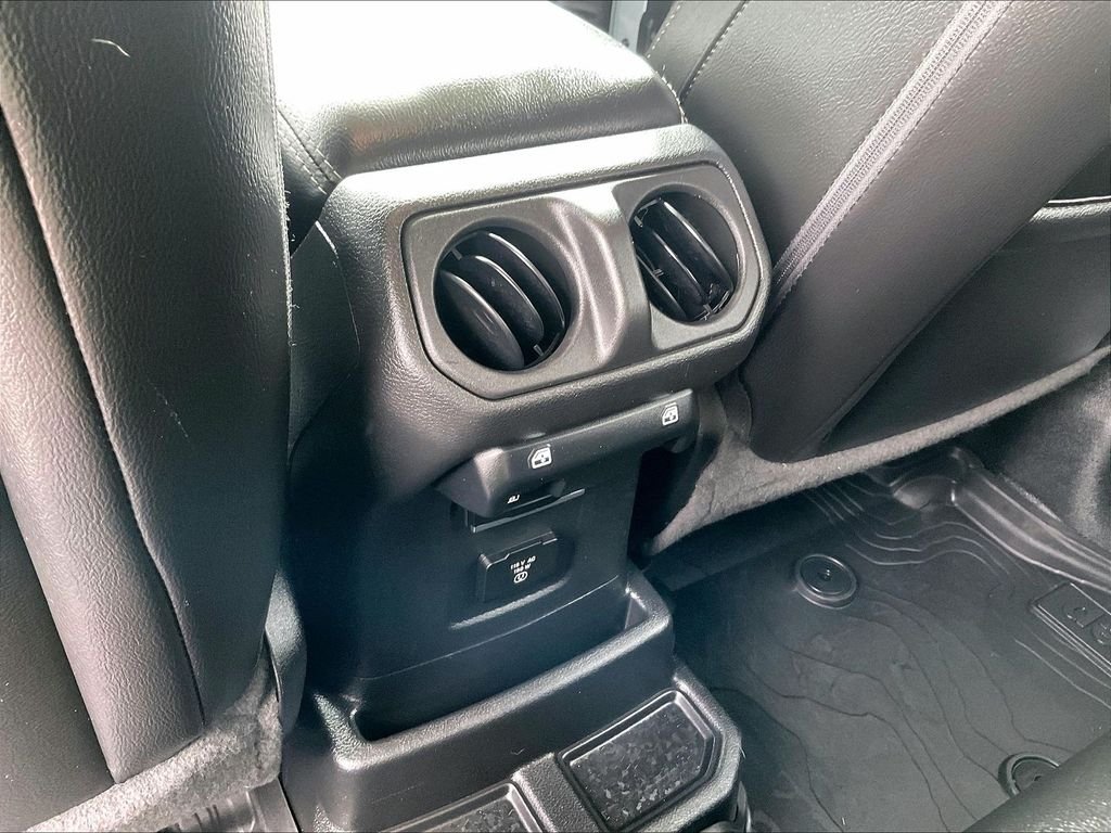 Used 2023 Silver Jeep Sahara 4xe image 27
