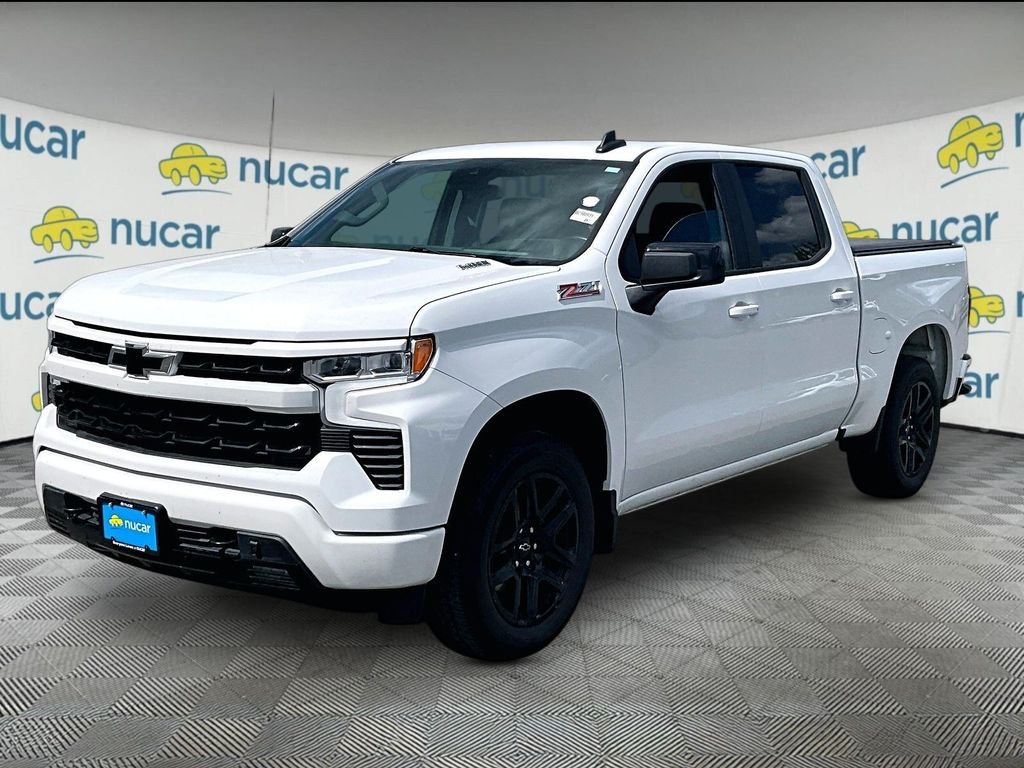 Used 2023 Summit White Chevrolet RST image 3
