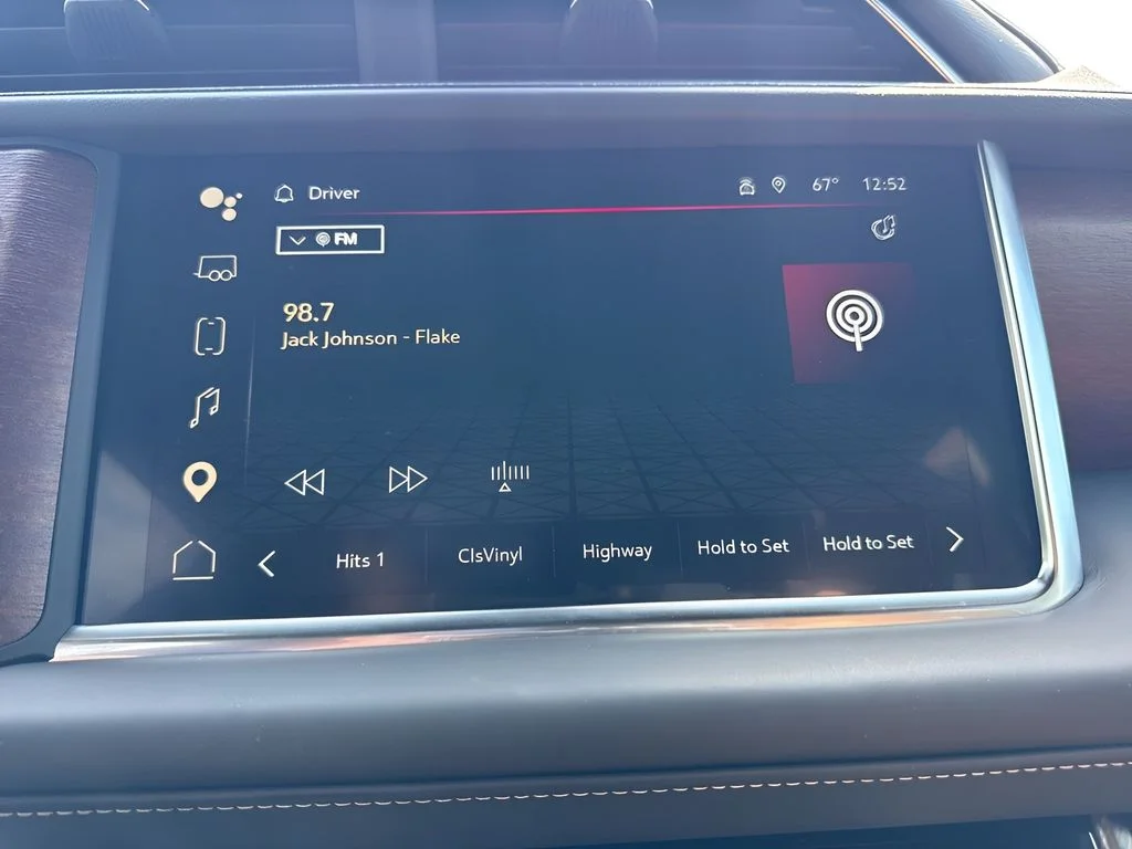 Used 2024 White GMC Denali Ultimate image 23