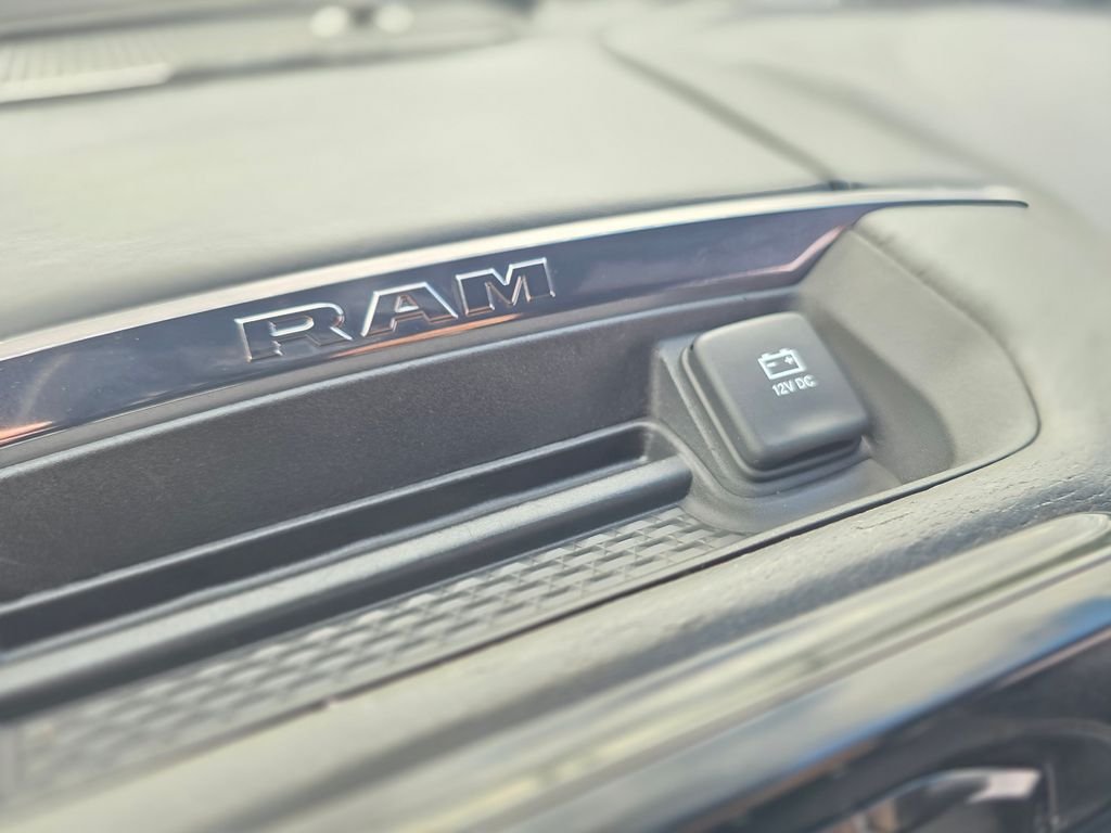 2023 RAM Ram 1500 Pickup Limited - Photo 31