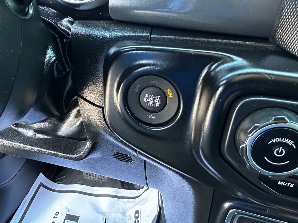 Used 2023 Gray Jeep Rubicon 4xe image 16