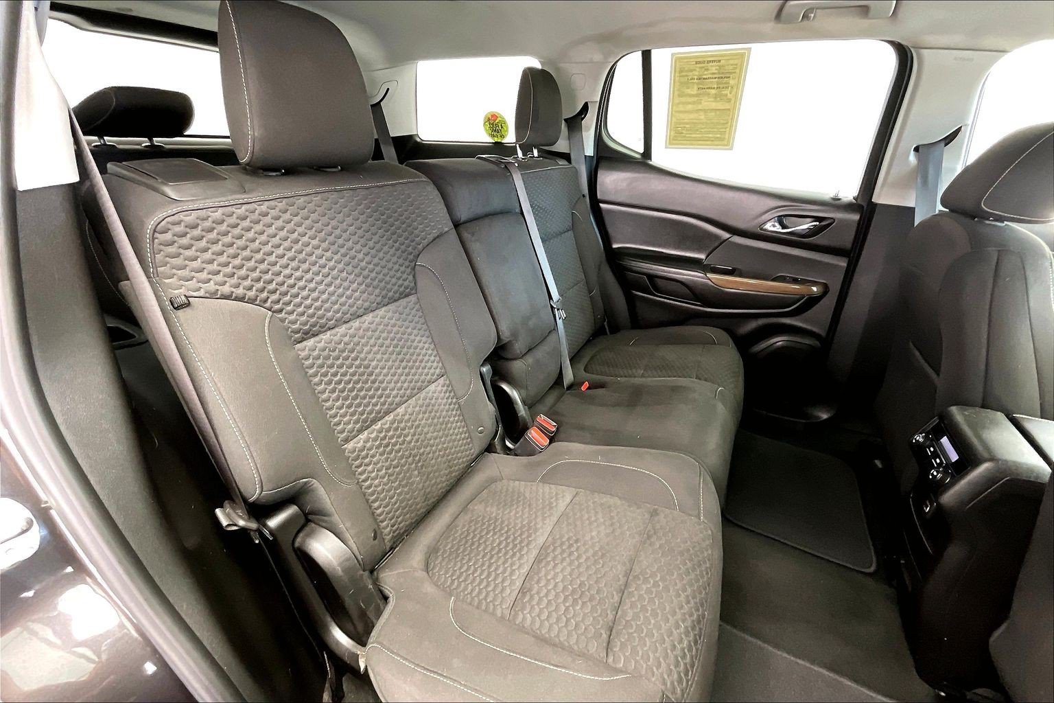 Used 2019 Iridium Metallic GMC SLE image 18