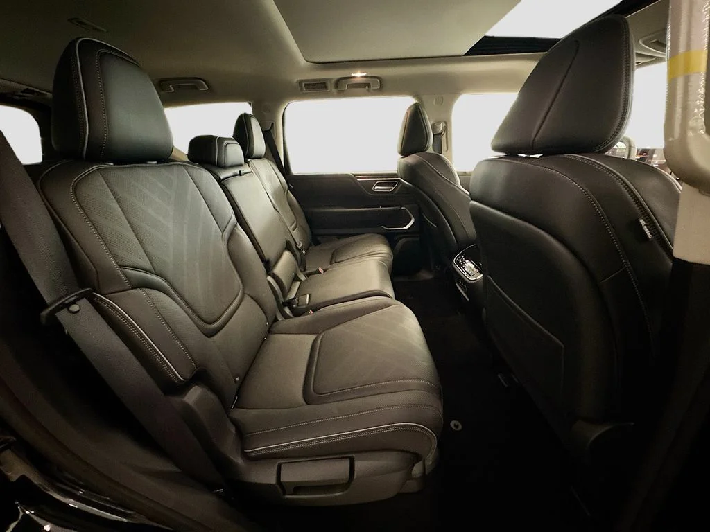 New 2026 BLACK OBSIDIAN INFINITI Luxe 2WD image 29
