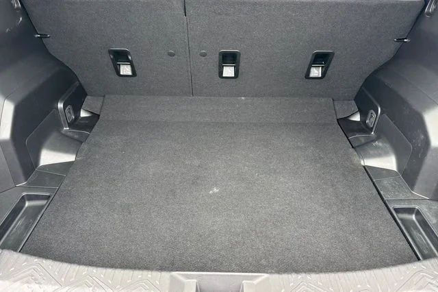 Used 2024 Gray Subaru Base image 16