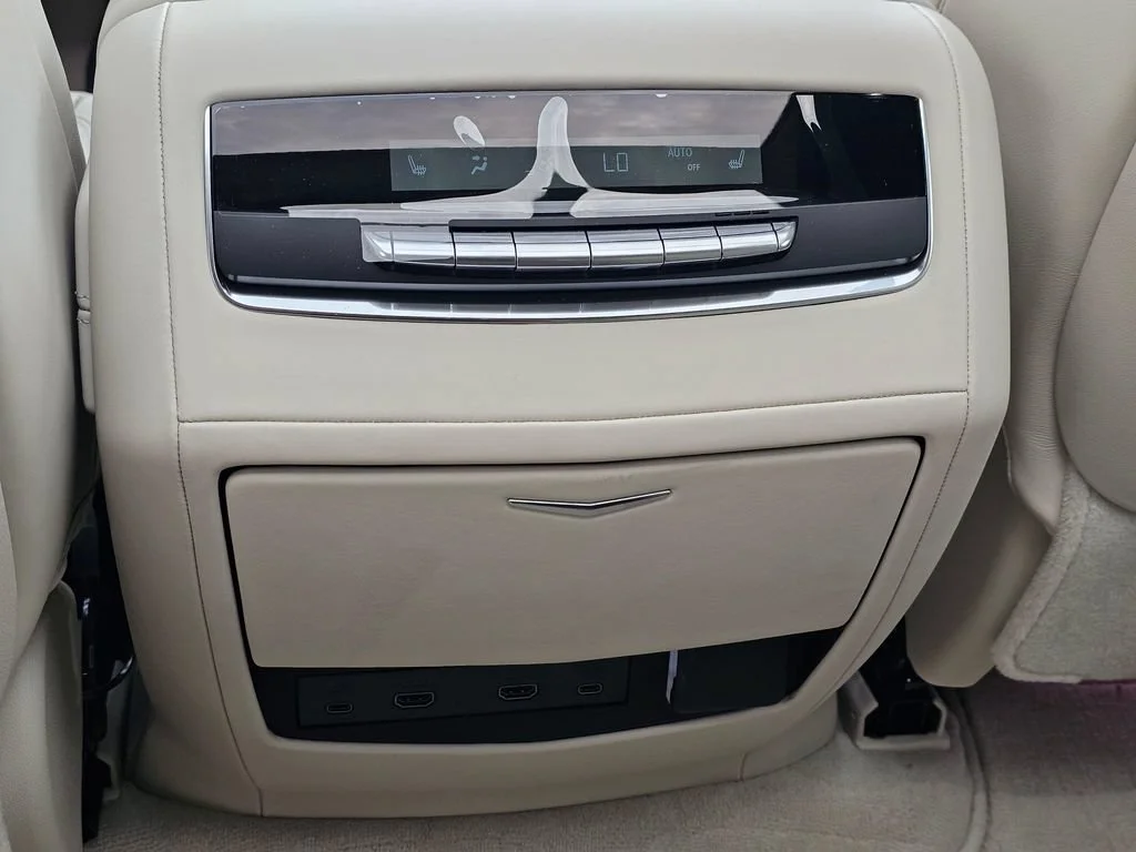 2026 Cadillac Escalade ESV Platinum Sport - Photo 19