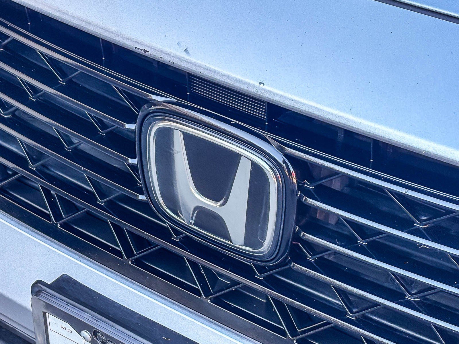 Used 2024 Solar Silver Metallic Honda EX image 9