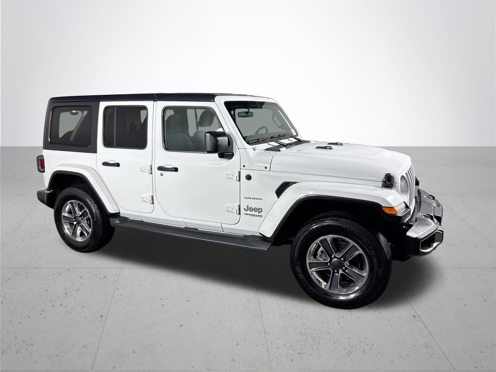 Used 2021 White Jeep Unlimited Sahara image 4