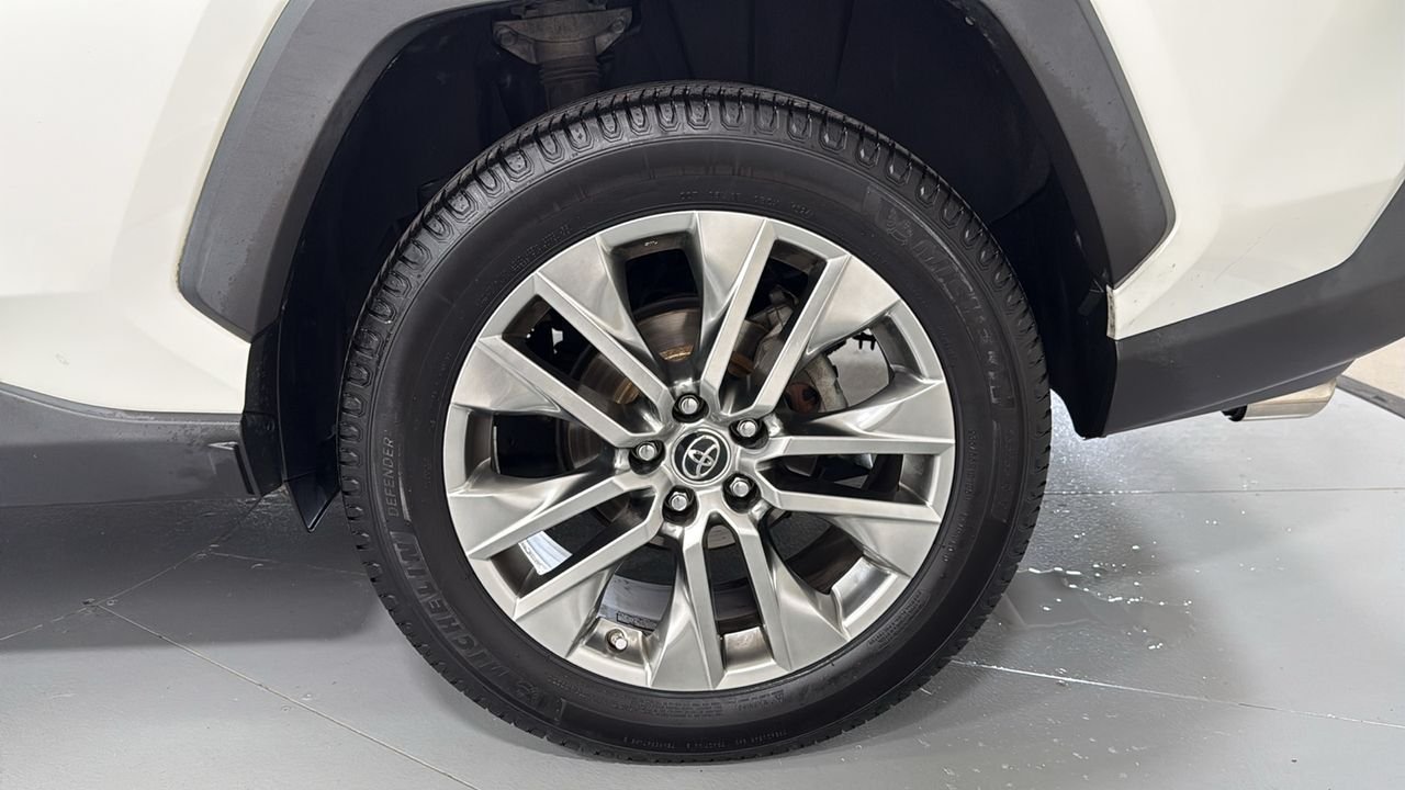 Certified Used 2019 White Toyota Limited image 23
