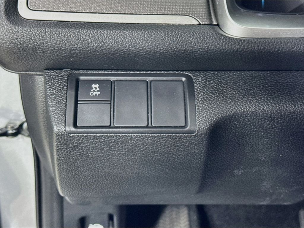 Used 2016 Silver Honda EX image 11