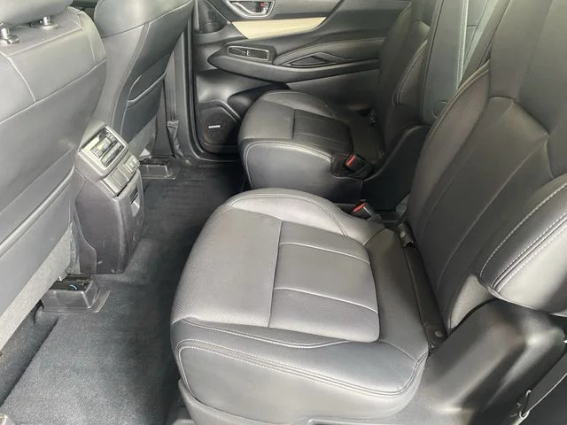 Used 2021 Ice Silver Metallic Subaru Limited image 16