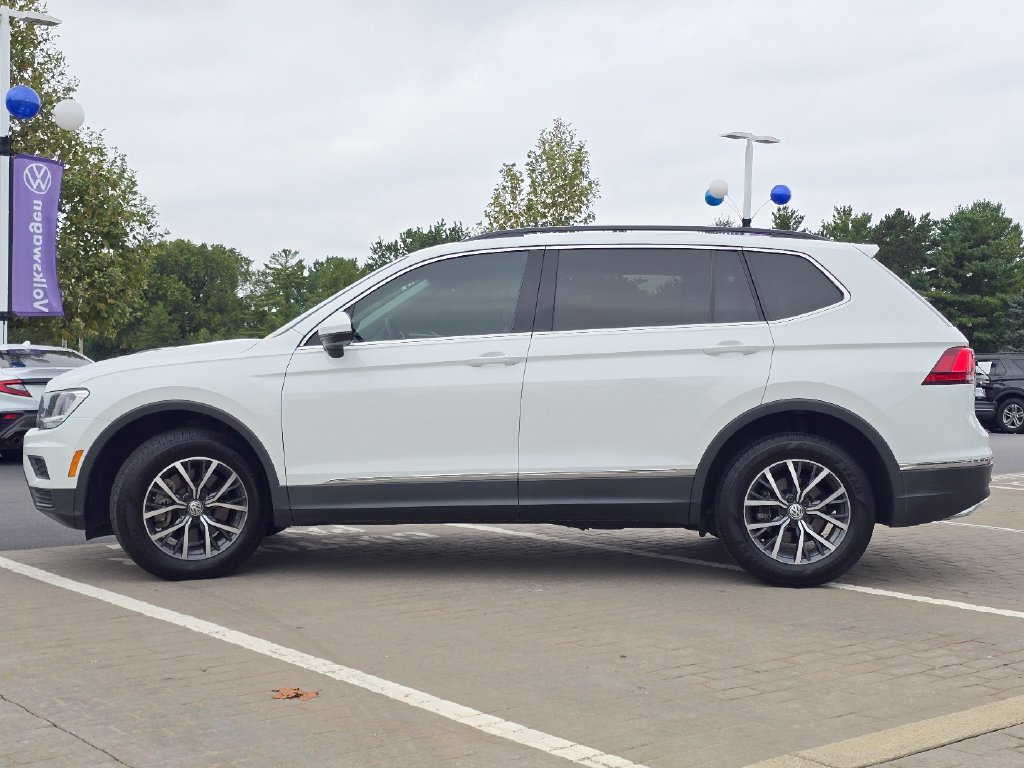 Used 2020 White Volkswagen 2.0T SE image 16