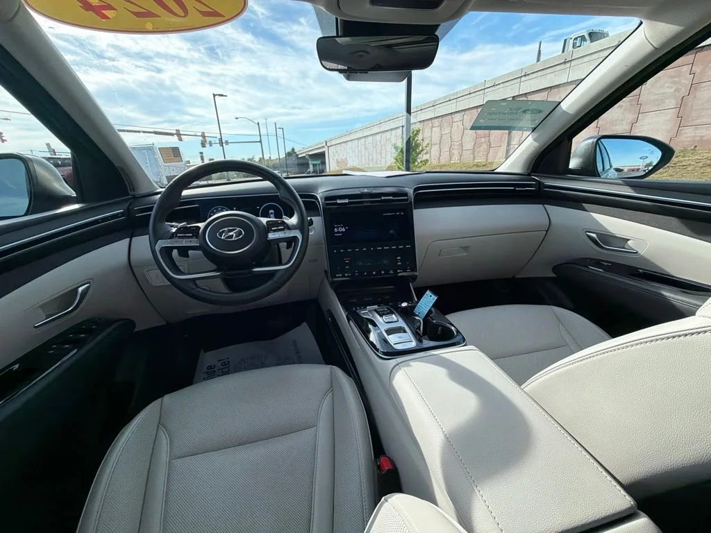 Certified Used 2024 Amazon Gray Hyundai Limited image 10