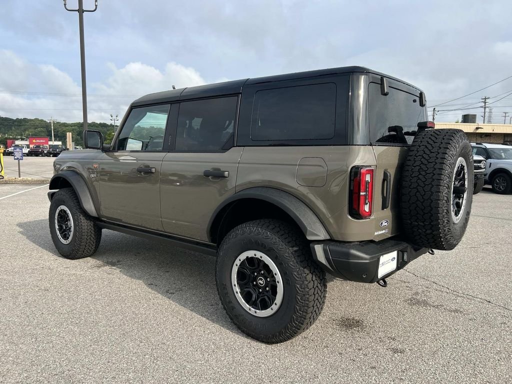 New 2026 Marsh Gray Ford Badlands® image 6