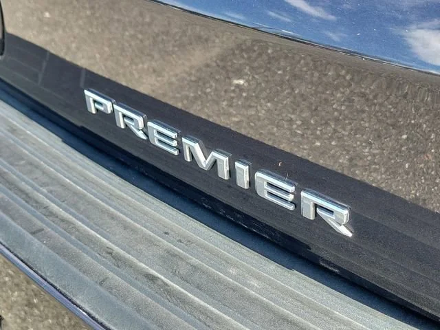 2025 Chevrolet Tahoe Premier - Photo 9