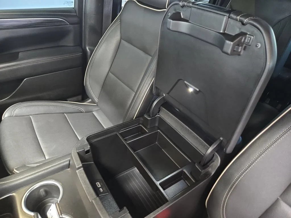 Certified Used 2022 ONYX BLACK GMC SLT image 33