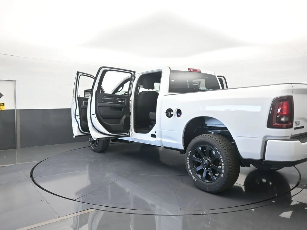 New 2026 Bright White Clear-Coat Exterior Paint RAM Big Horn image 71