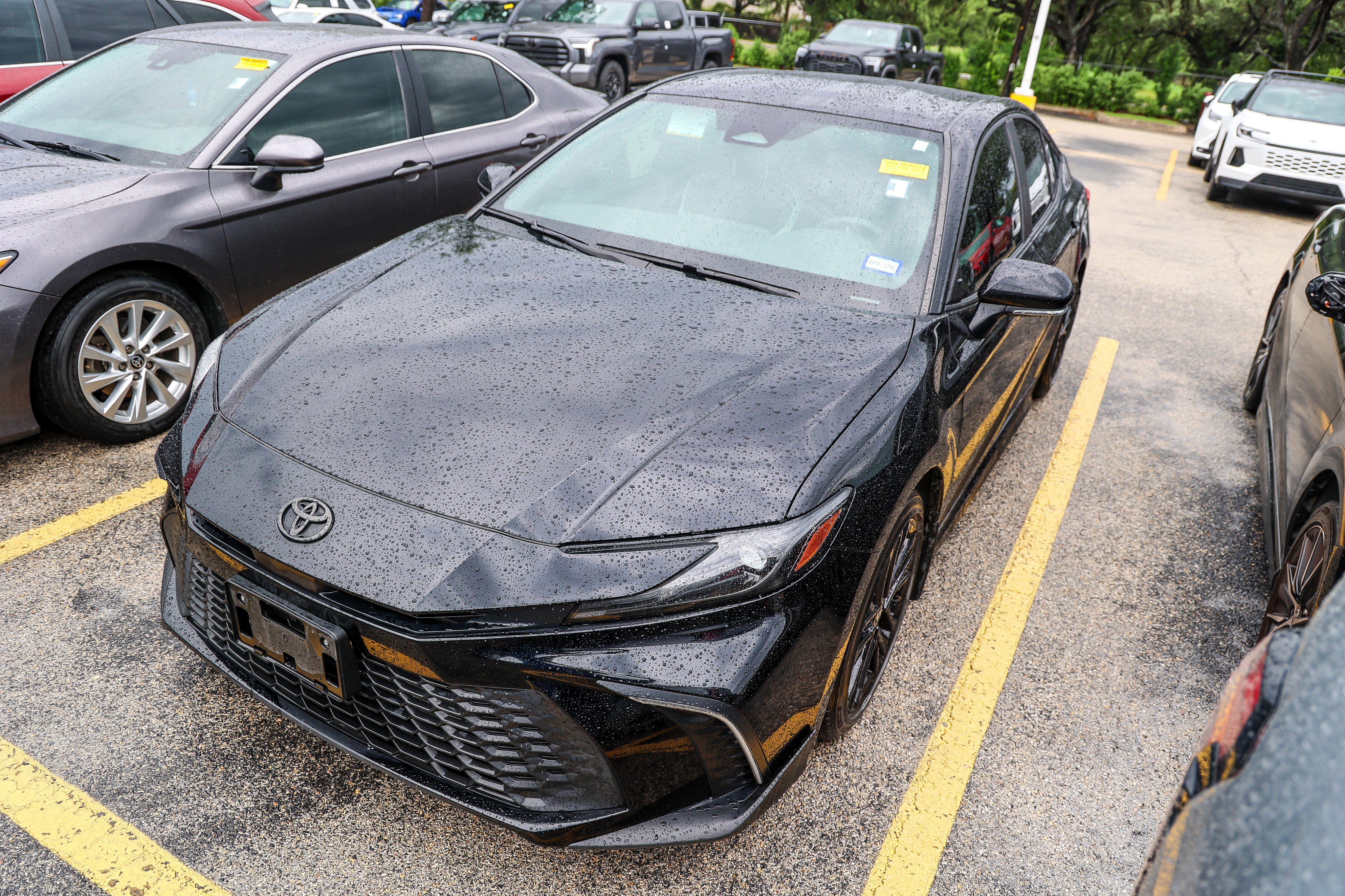Used 2025 MIDNIGHT BLACK ME Toyota SE image 1